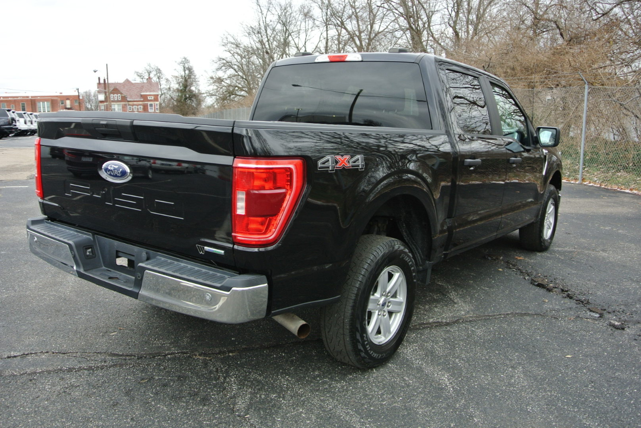 Ford F-150 XLT 4WD SuperCrew 5.5' Box 2022
