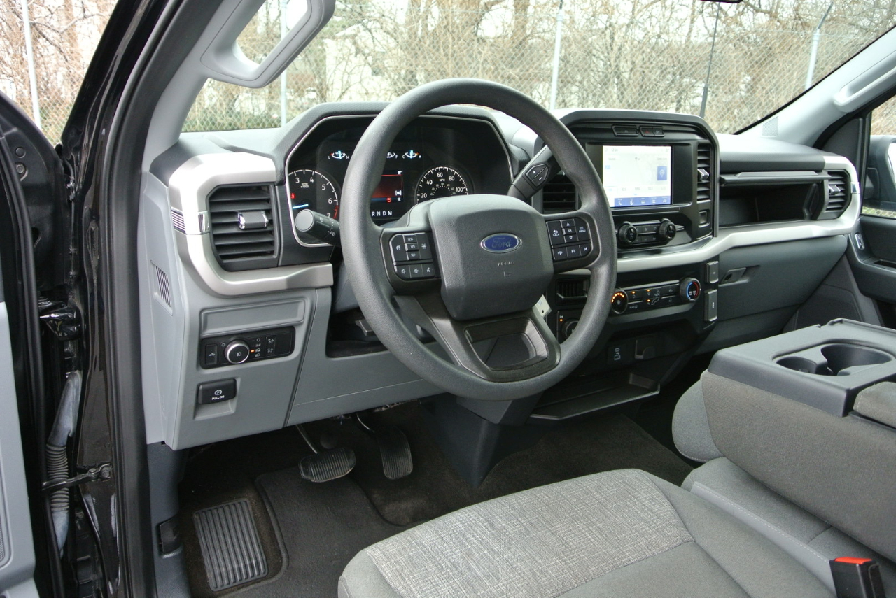 Ford F-150 XLT 4WD SuperCrew 5.5' Box 2022