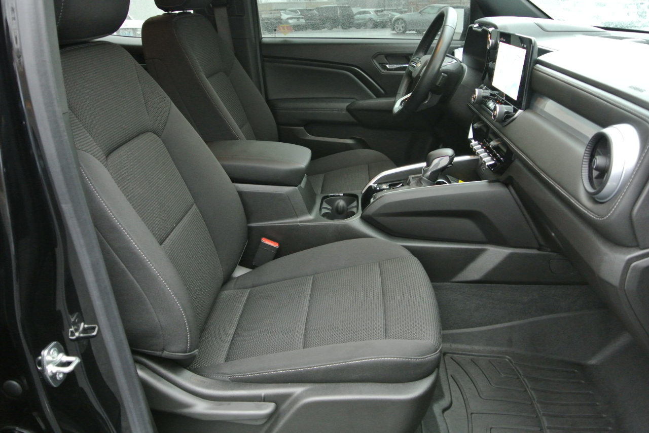 Chevrolet Colorado 2WD Crew Cab LT 2024