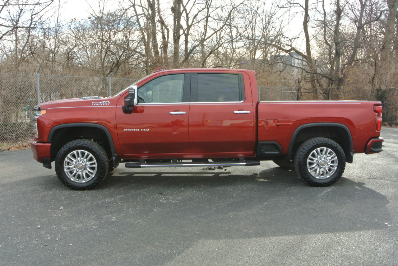 Chevrolet Silverado 2500HD 4WD Crew Cab 159" High Country 2021