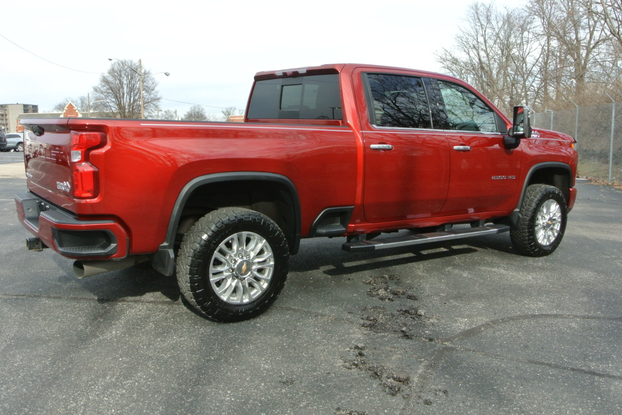 Chevrolet Silverado 2500HD 4WD Crew Cab 159" High Country 2021