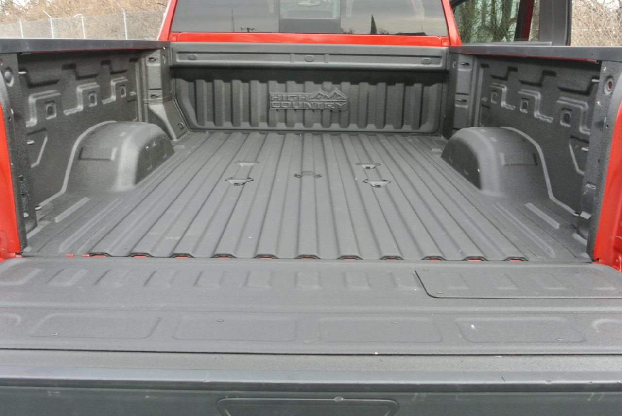 Chevrolet Silverado 2500HD 4WD Crew Cab 159" High Country 2021