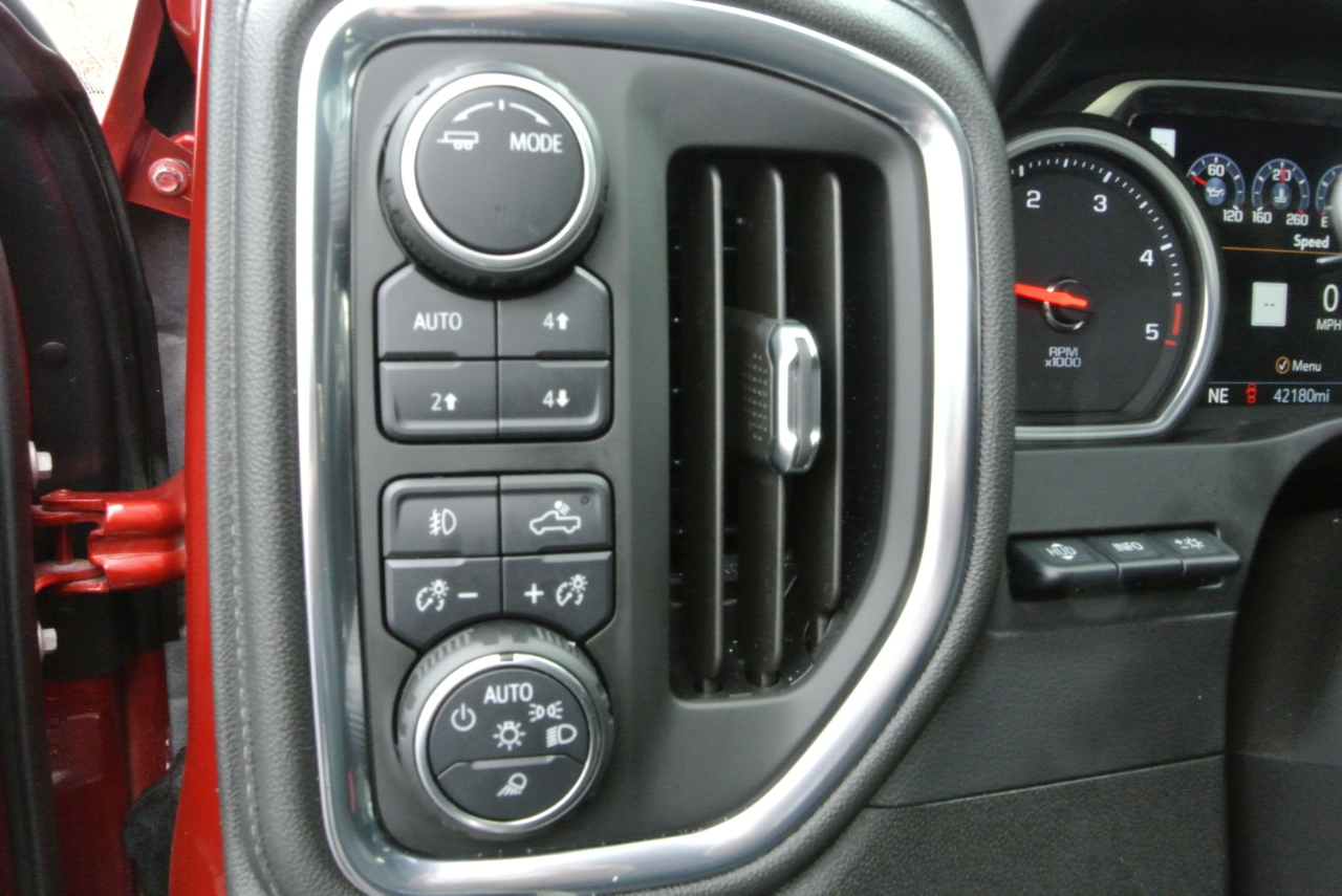 Chevrolet Silverado 2500HD 4WD Crew Cab 159" High Country 2021