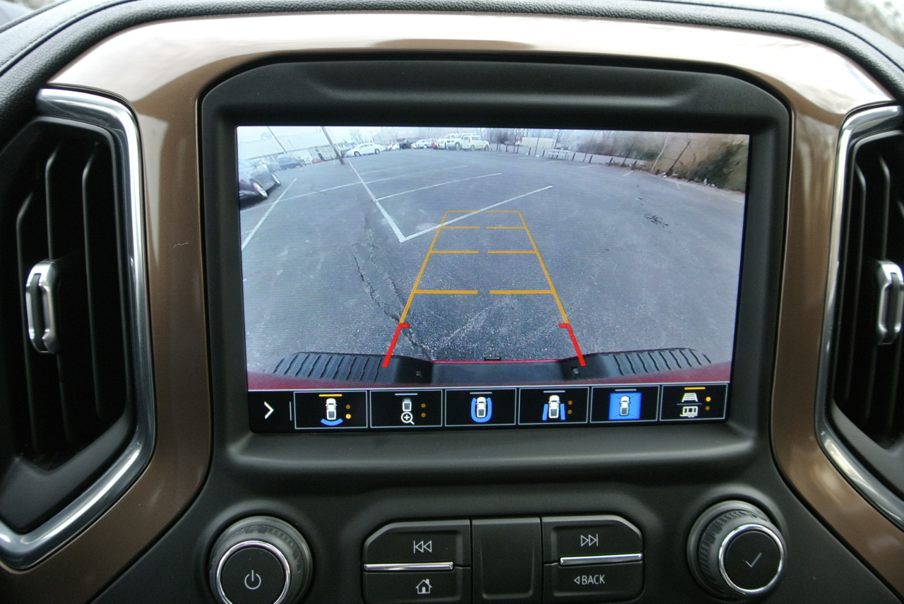 Chevrolet Silverado 2500HD 4WD Crew Cab 159" High Country 2021