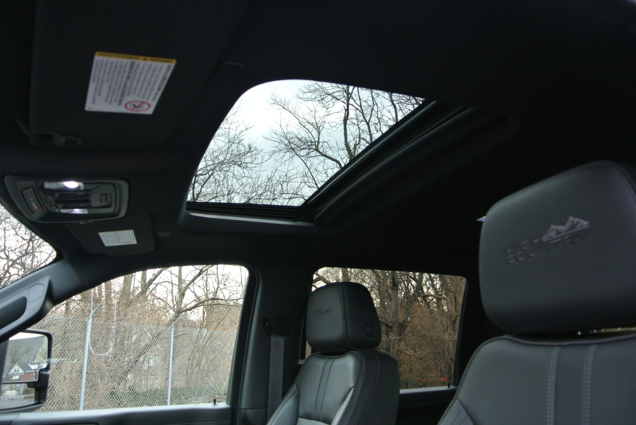 Chevrolet Silverado 2500HD 4WD Crew Cab 159" High Country 2021