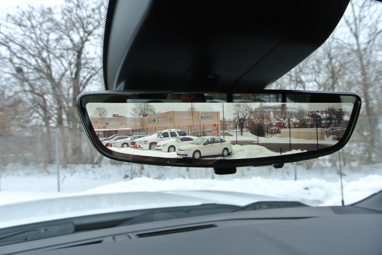 GMC Sierra 1500 4WD Crew Cab 157" Denali 2023