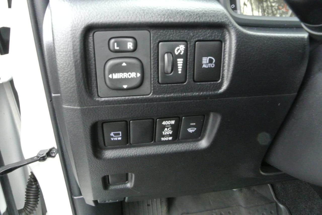 Toyota 4Runner Limited 4WD (Natl) 2023