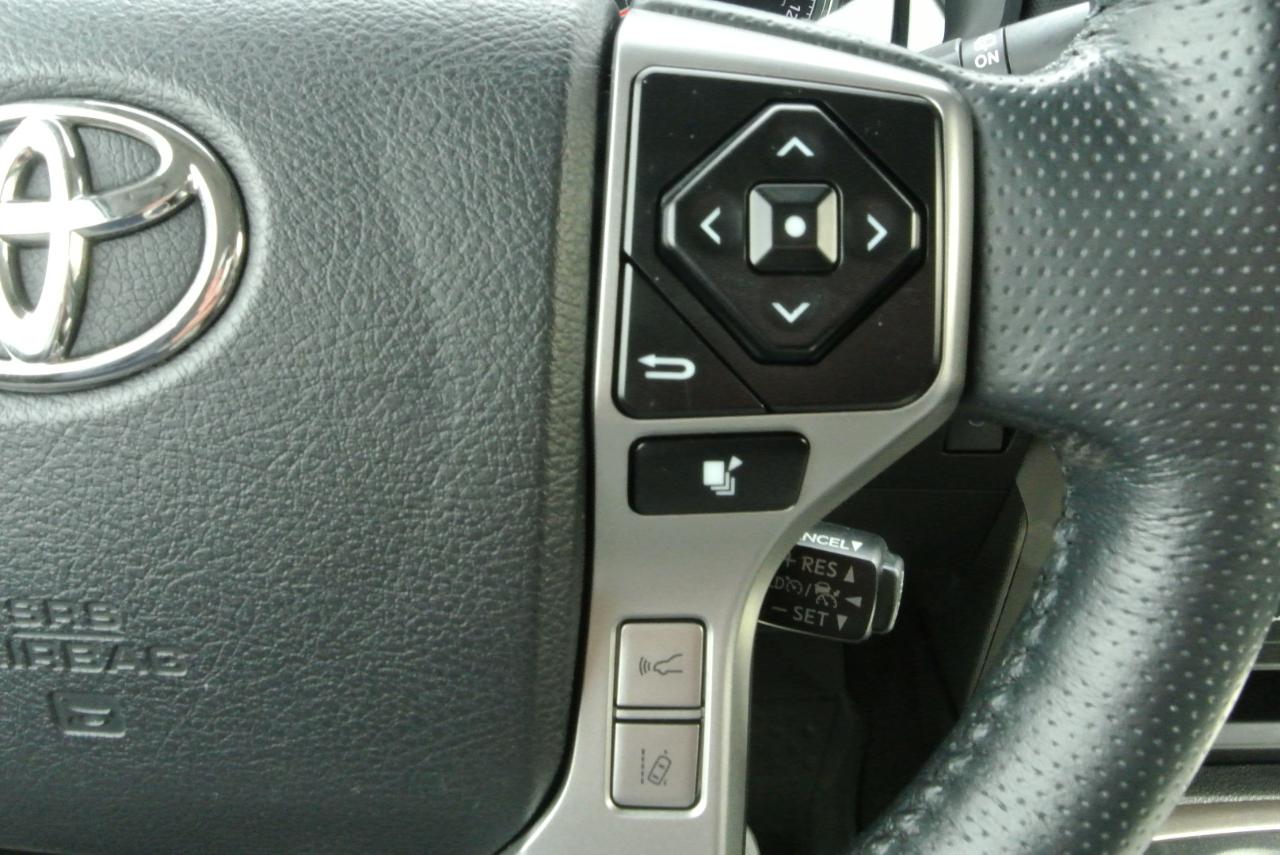 Toyota 4Runner Limited 4WD (Natl) 2023