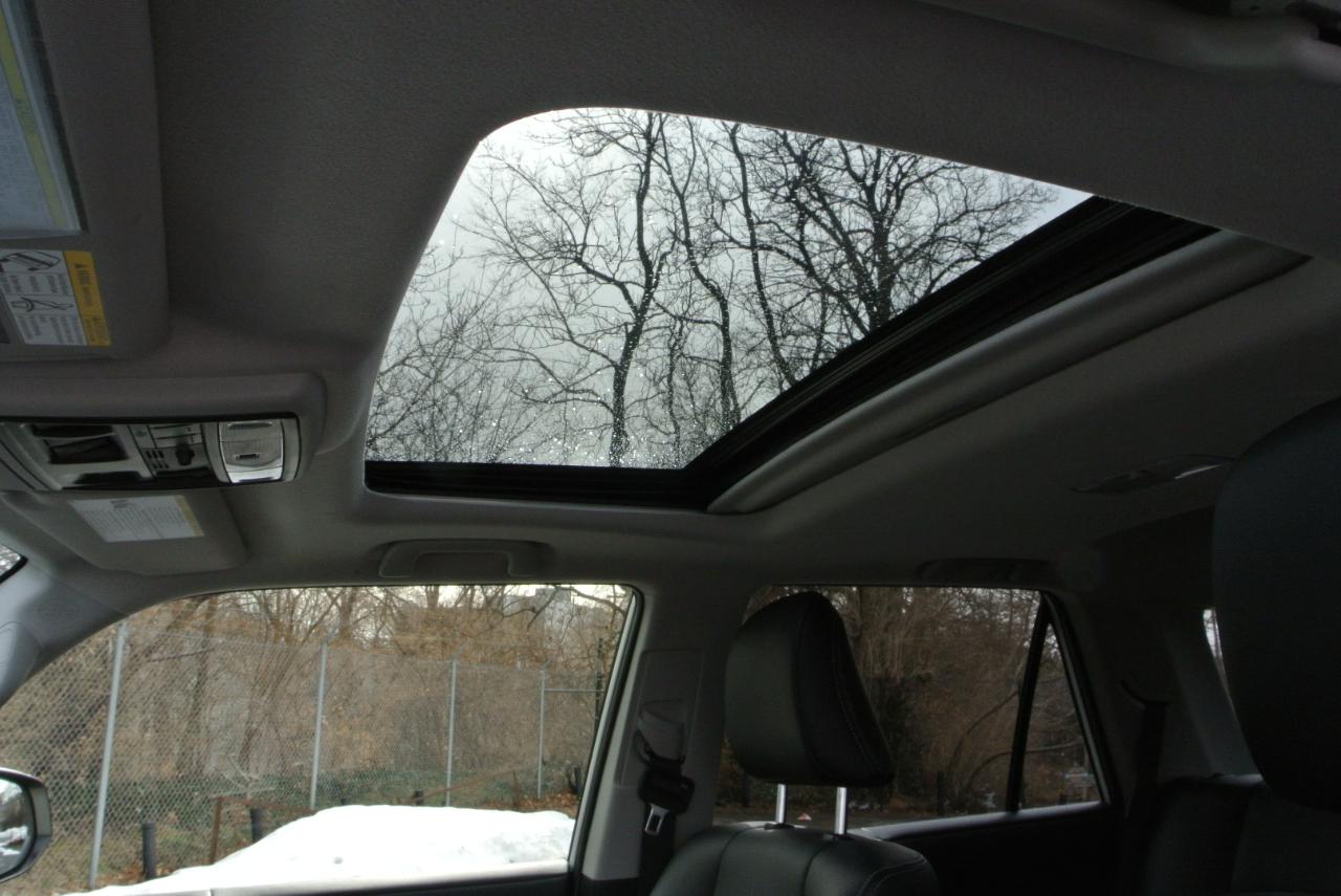 Toyota 4Runner Limited 4WD (Natl) 2023