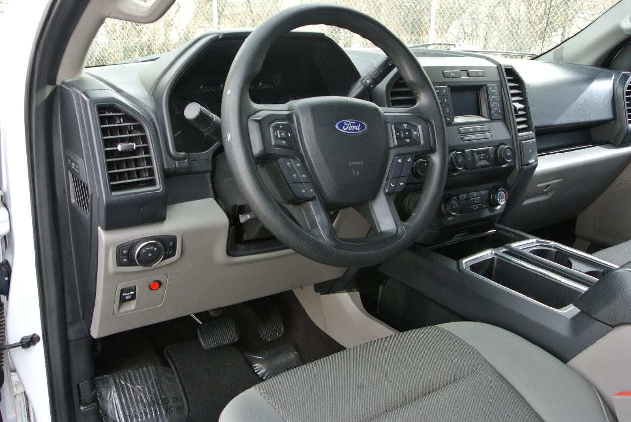 Ford F-150 XL SuperCab Long Box 2WD 2020