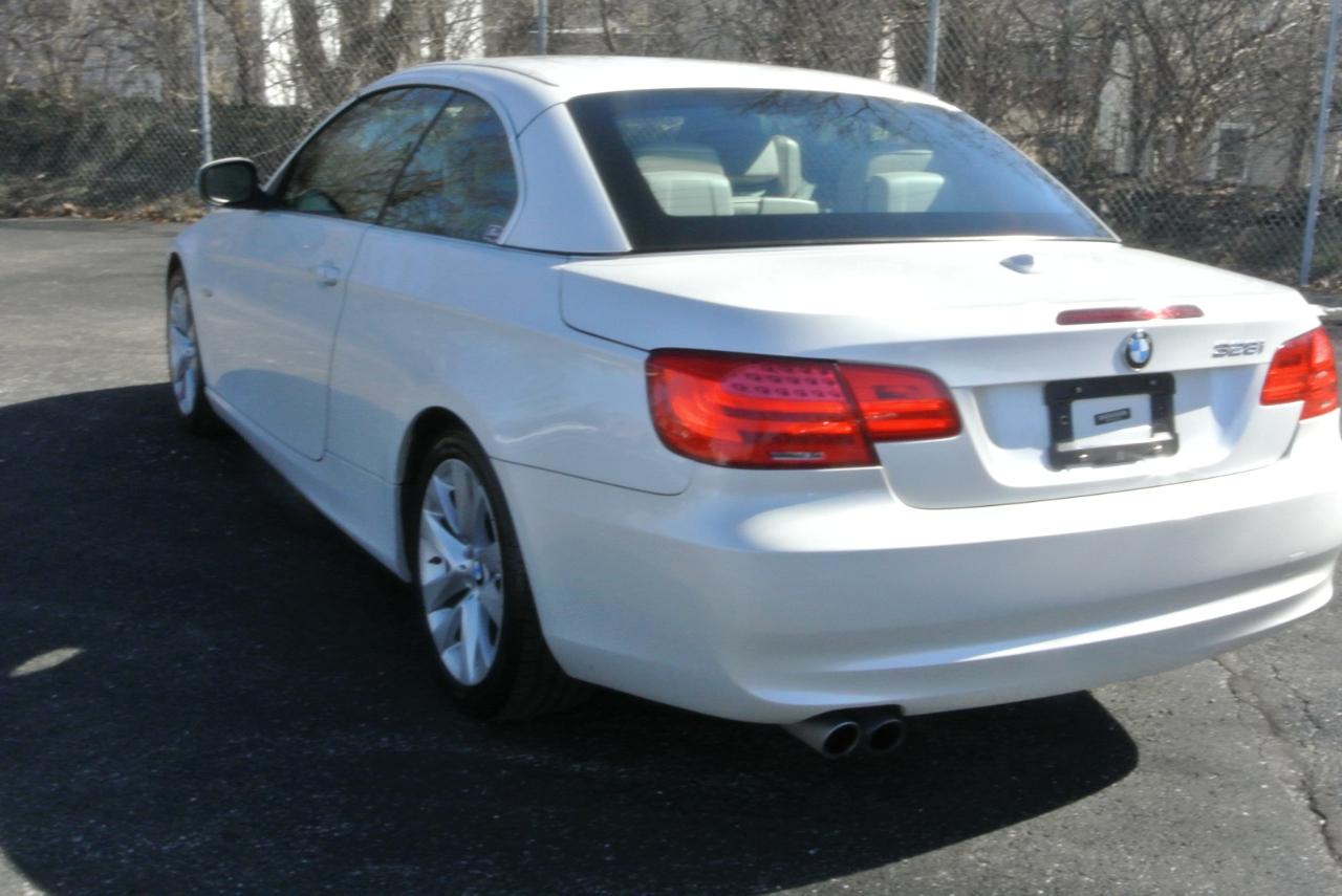 BMW 3 Series 2dr Conv 328i 2011