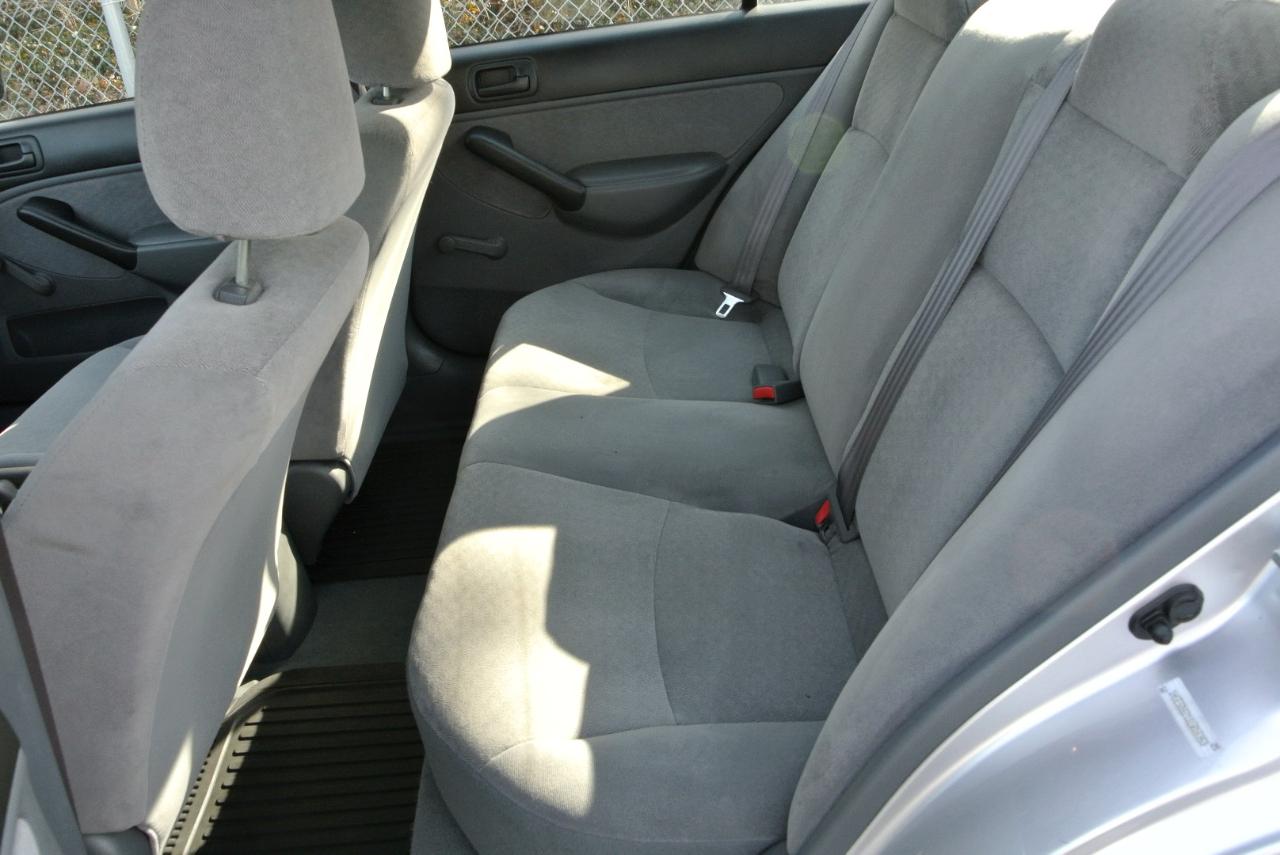 Honda Civic 4dr Sdn DX Auto 2001