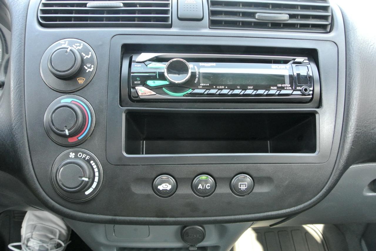 Honda Civic 4dr Sdn DX Auto 2001