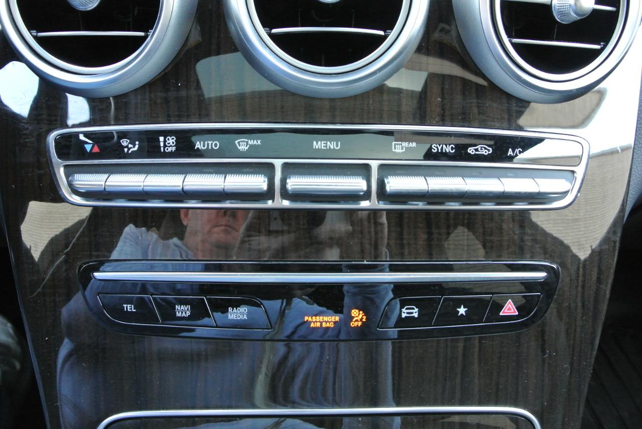 Mercedes-Benz GLC GLC 300 4MATIC SUV 2022