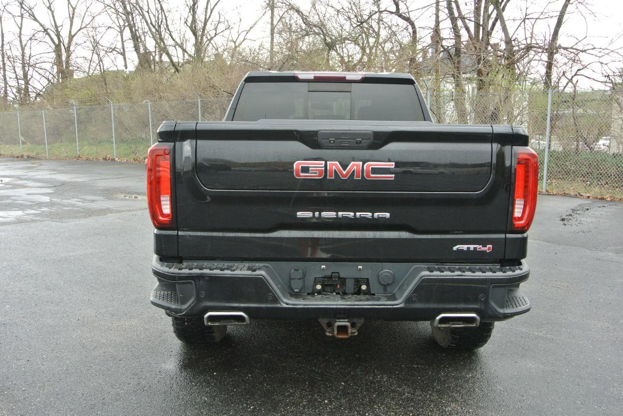 GMC Sierra 1500 4WD Crew Cab 157" AT4 2020