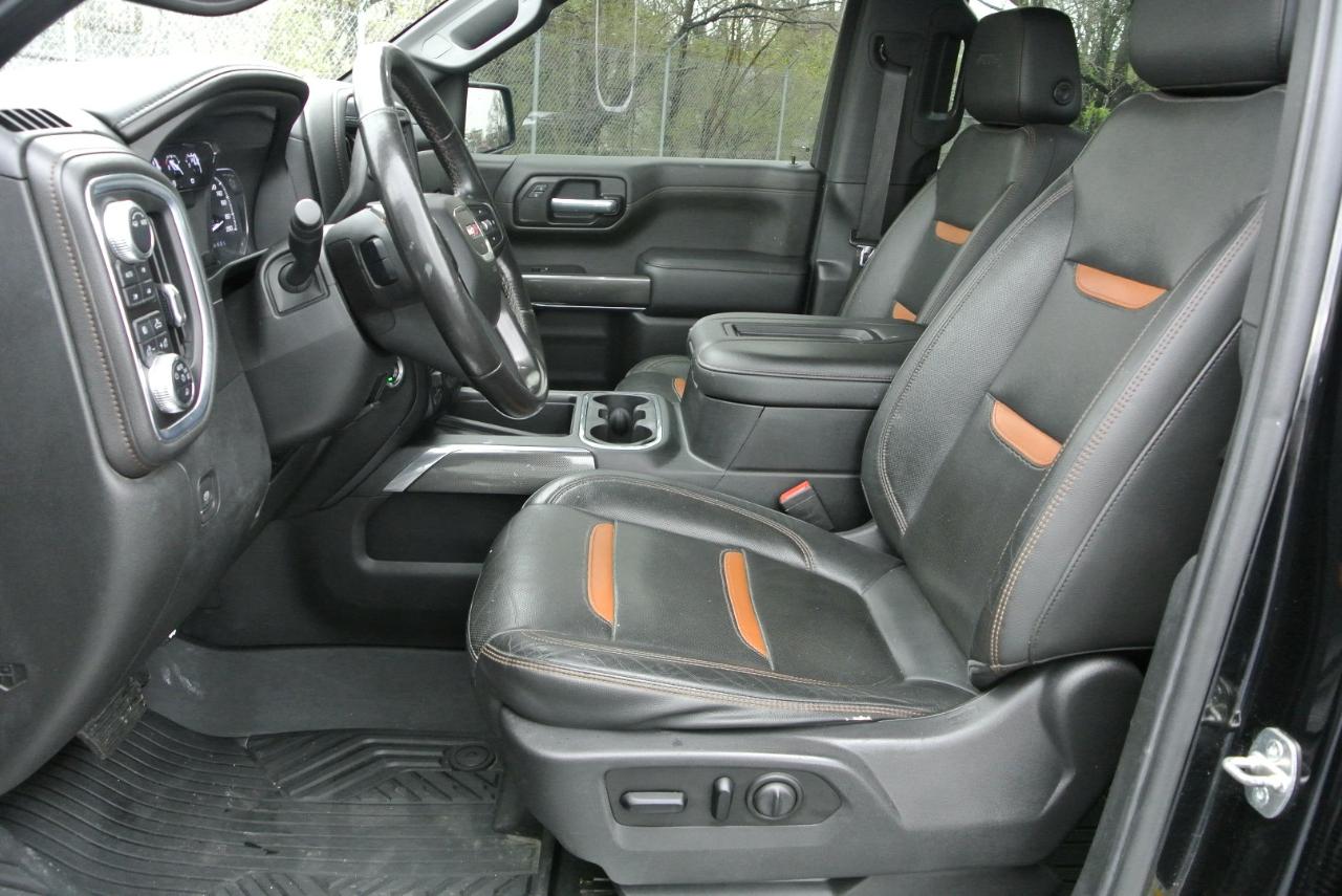 GMC Sierra 1500 4WD Crew Cab 157" AT4 2020