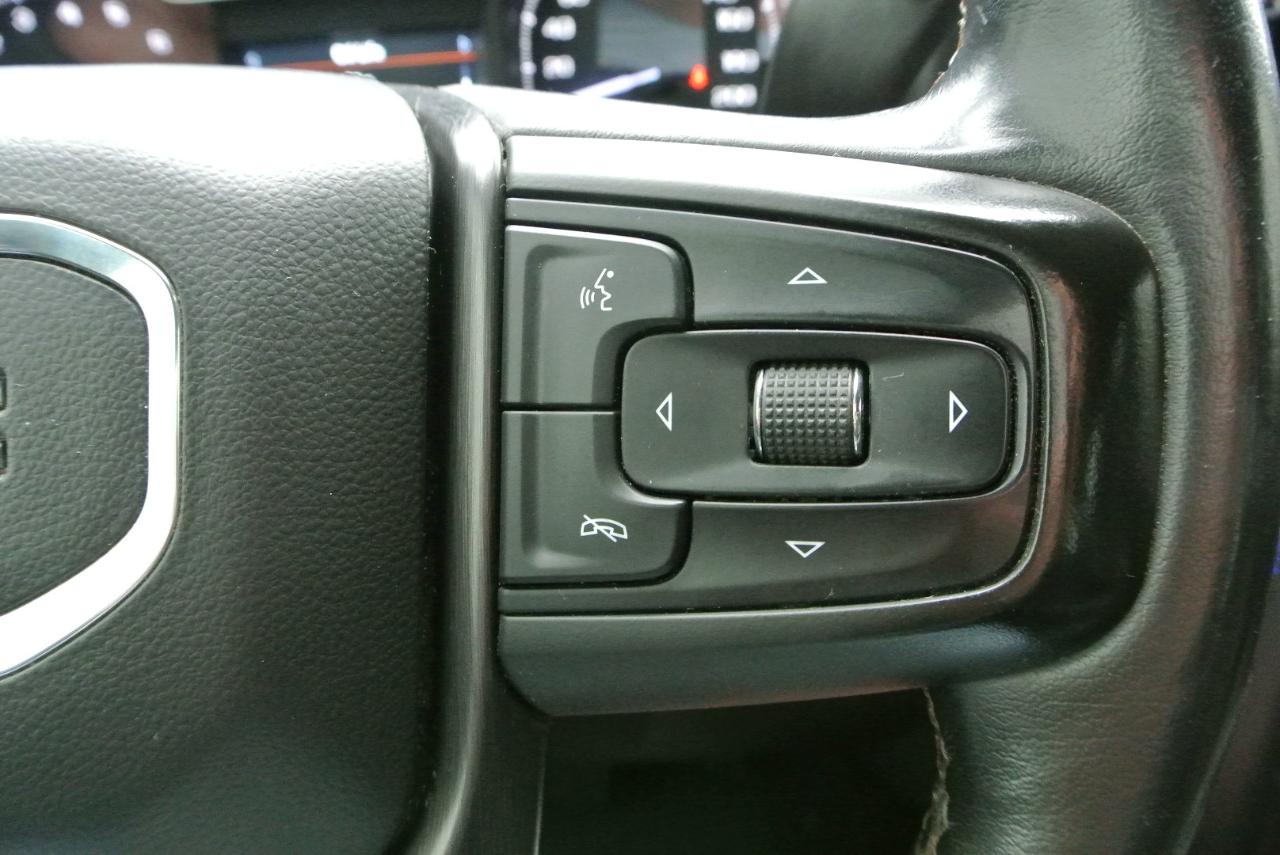 GMC Sierra 1500 4WD Crew Cab 157" AT4 2020