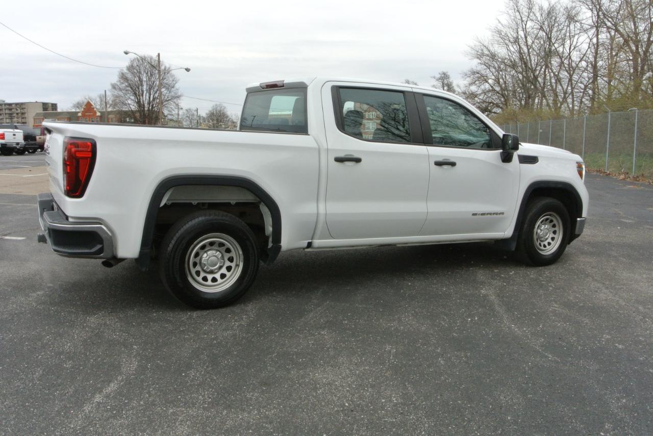 GMC Sierra 1500 Limited 2WD Crew Cab 147" Pro 2022