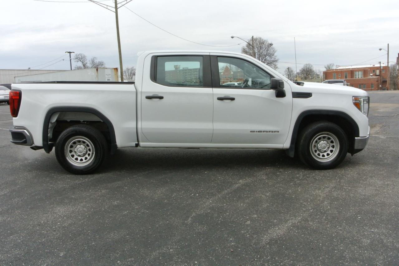 GMC Sierra 1500 Limited 2WD Crew Cab 147" Pro 2022