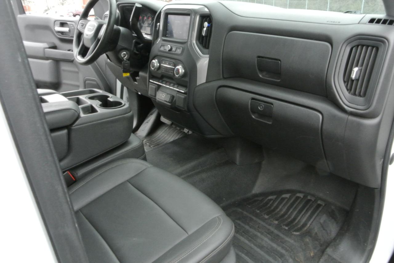 GMC Sierra 1500 Limited 2WD Crew Cab 147" Pro 2022