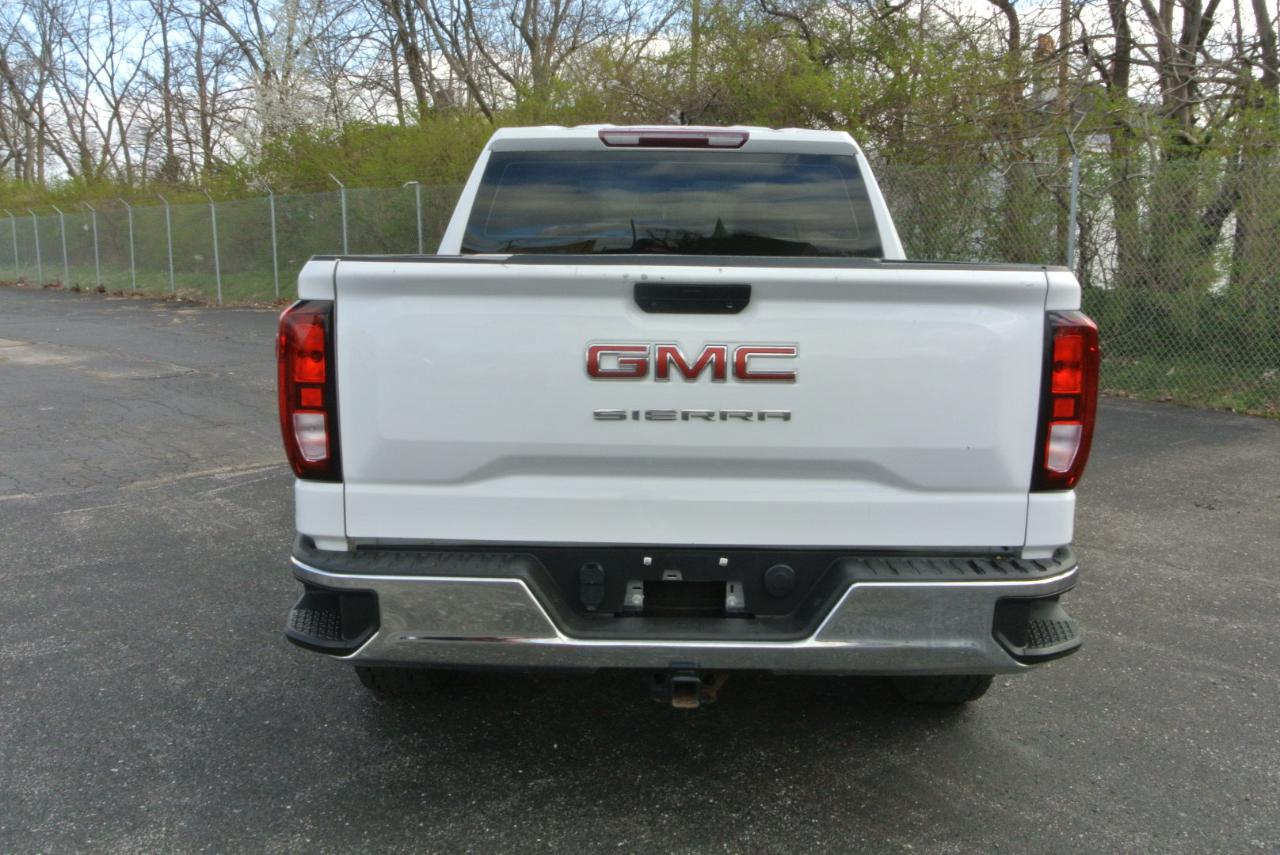 GMC Sierra 1500 Limited 2WD Crew Cab 147" Pro 2022