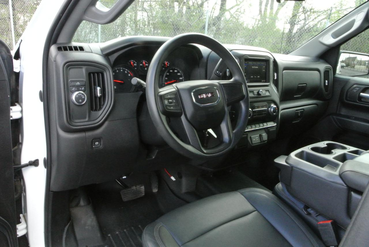 GMC Sierra 1500 Limited 2WD Crew Cab 147" Pro 2022