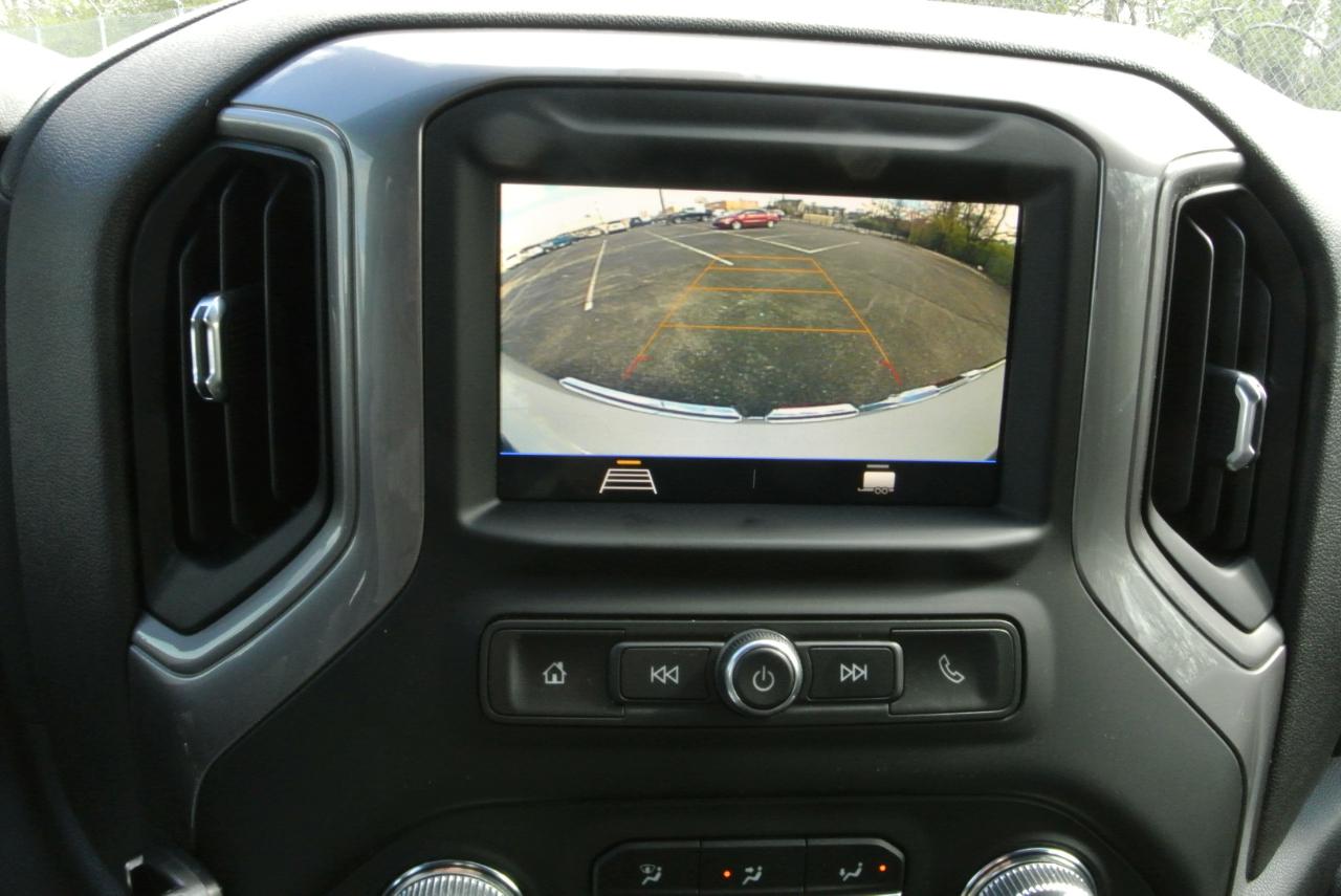 GMC Sierra 1500 Limited 2WD Crew Cab 147" Pro 2022