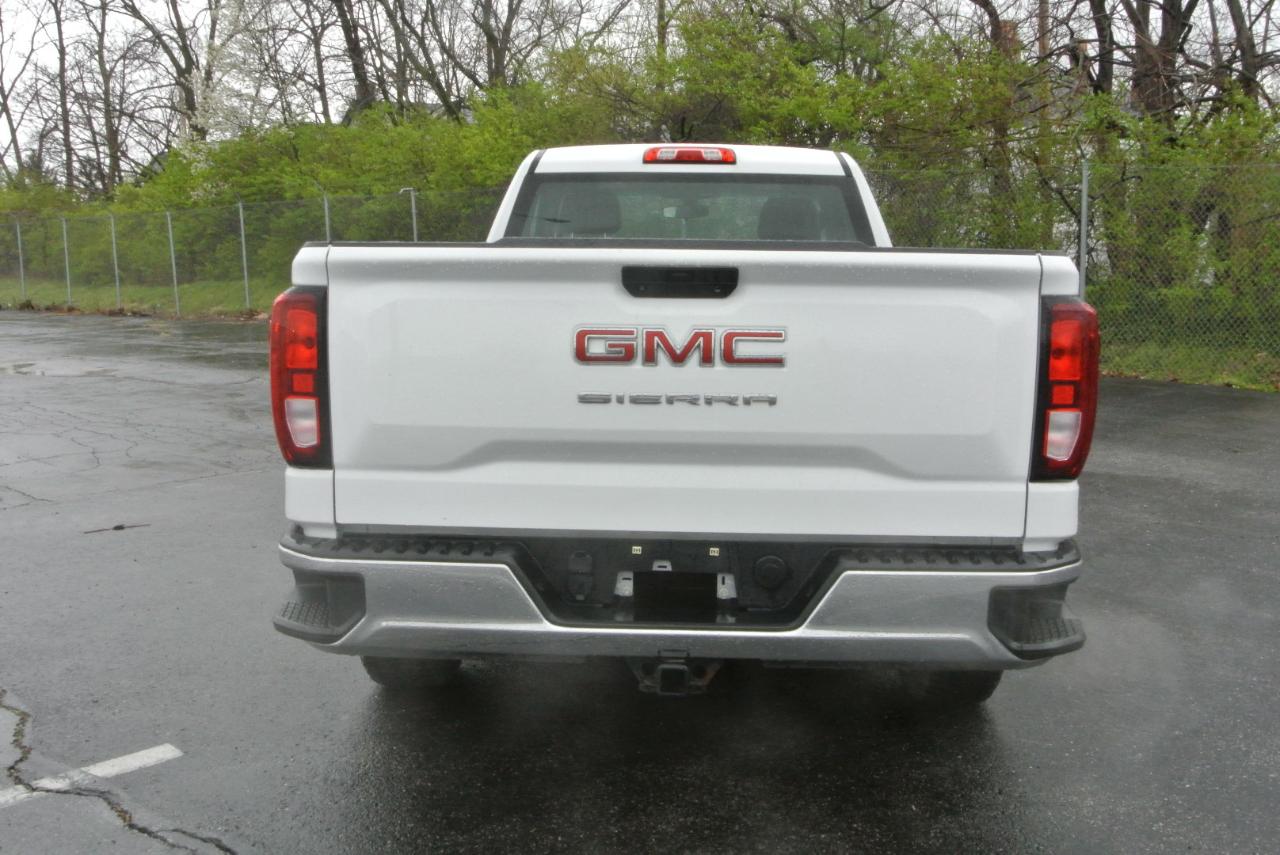 GMC Sierra 1500 Limited 2WD Reg Cab 140" Pro 2022