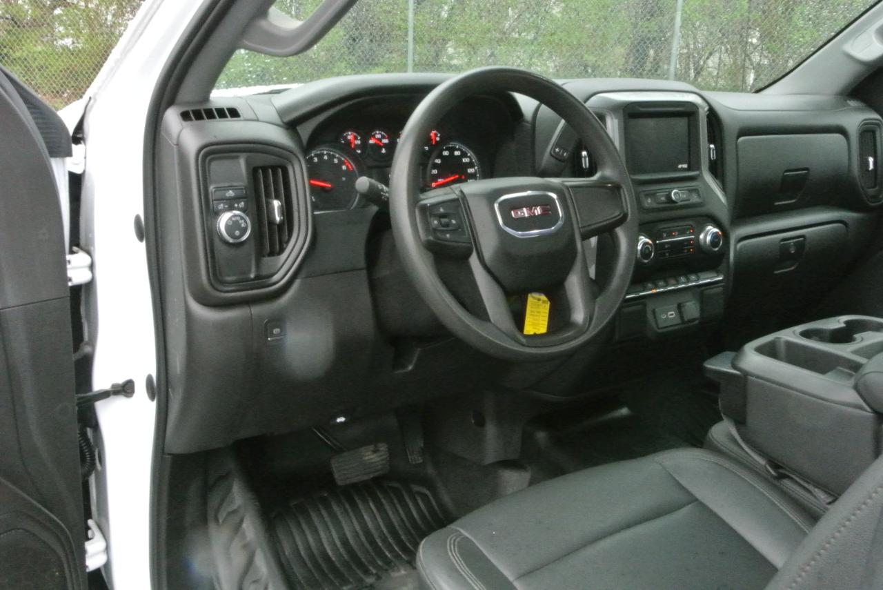 GMC Sierra 1500 Limited 2WD Reg Cab 140" Pro 2022