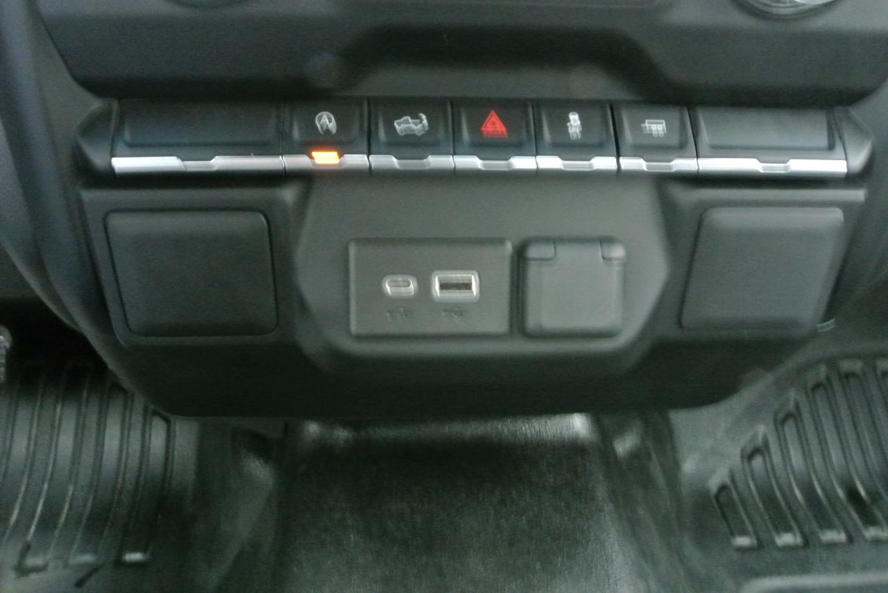 GMC Sierra 1500 Limited 2WD Reg Cab 140" Pro 2022