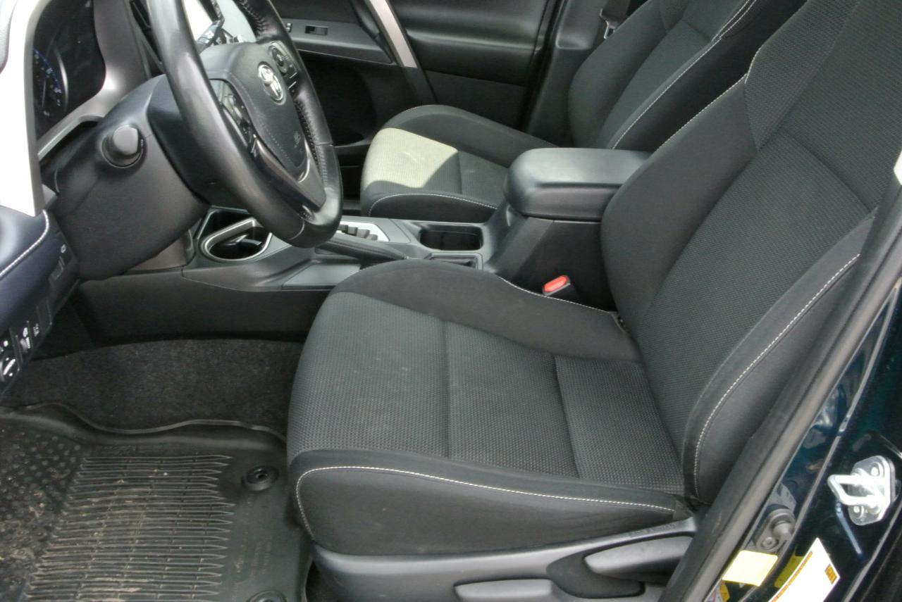 Toyota RAV4 FWD 4dr XLE (Natl) 2018