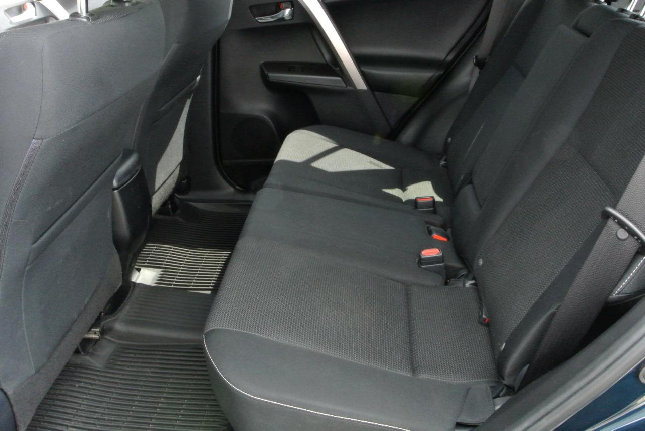 Toyota RAV4 FWD 4dr XLE (Natl) 2018