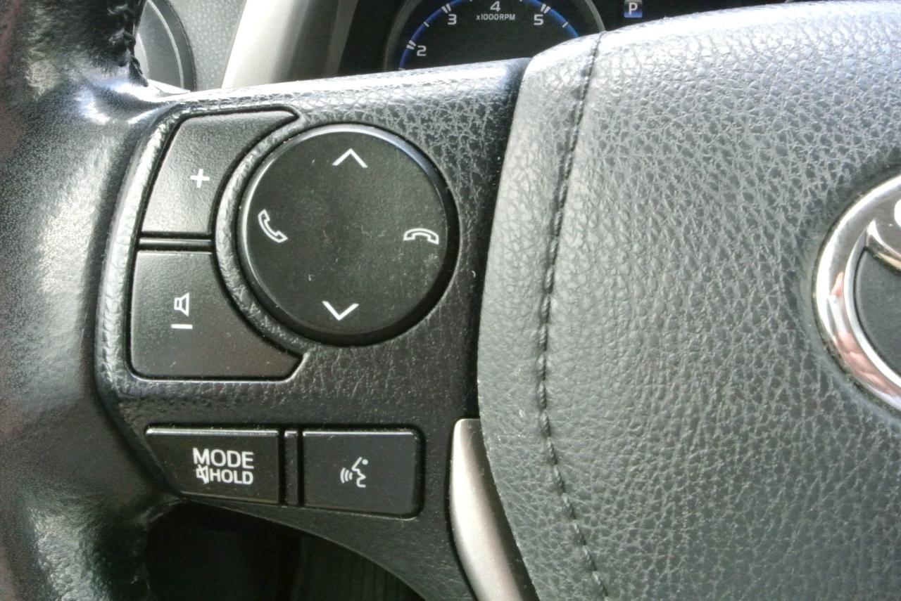 Toyota RAV4 FWD 4dr XLE (Natl) 2018