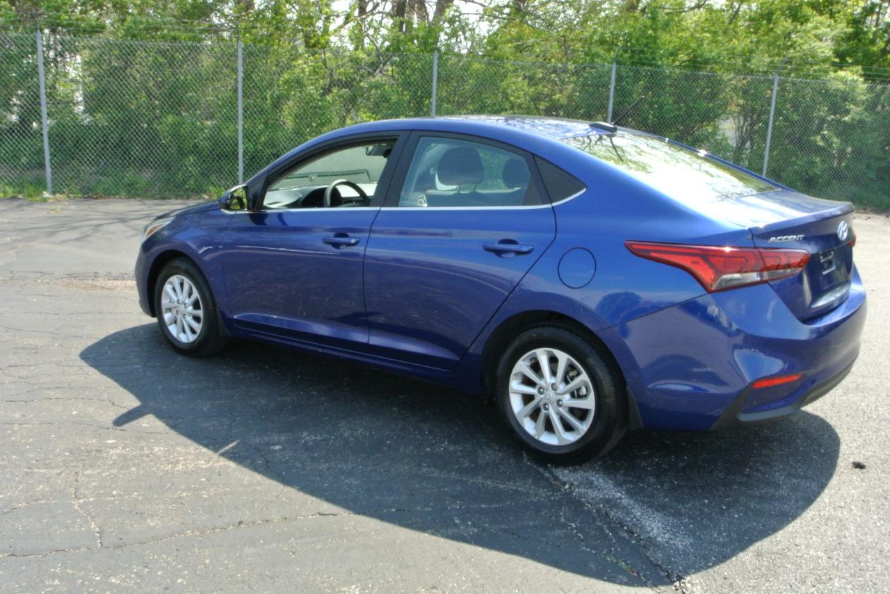 Hyundai Accent SEL Sedan IVT 2021