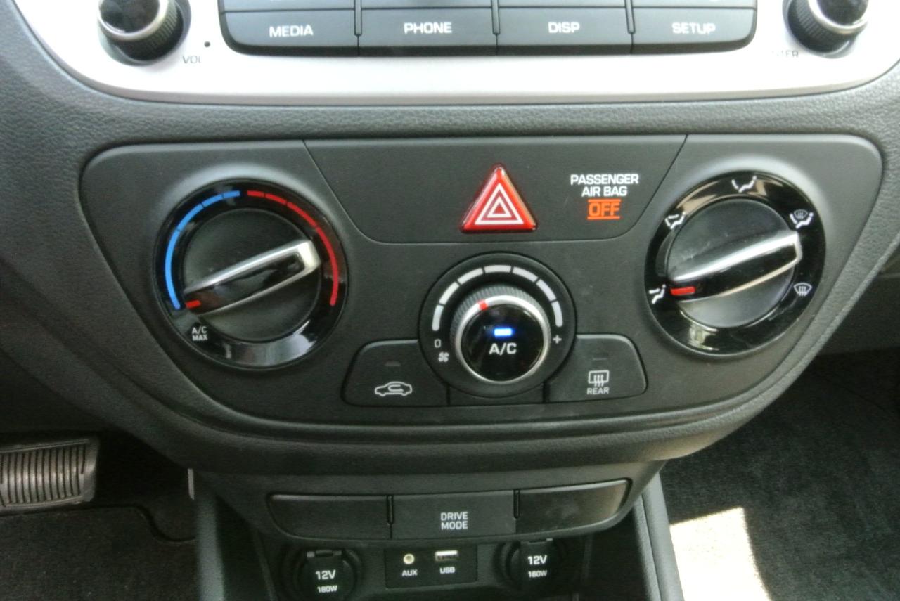 Hyundai Accent SEL Sedan IVT 2021