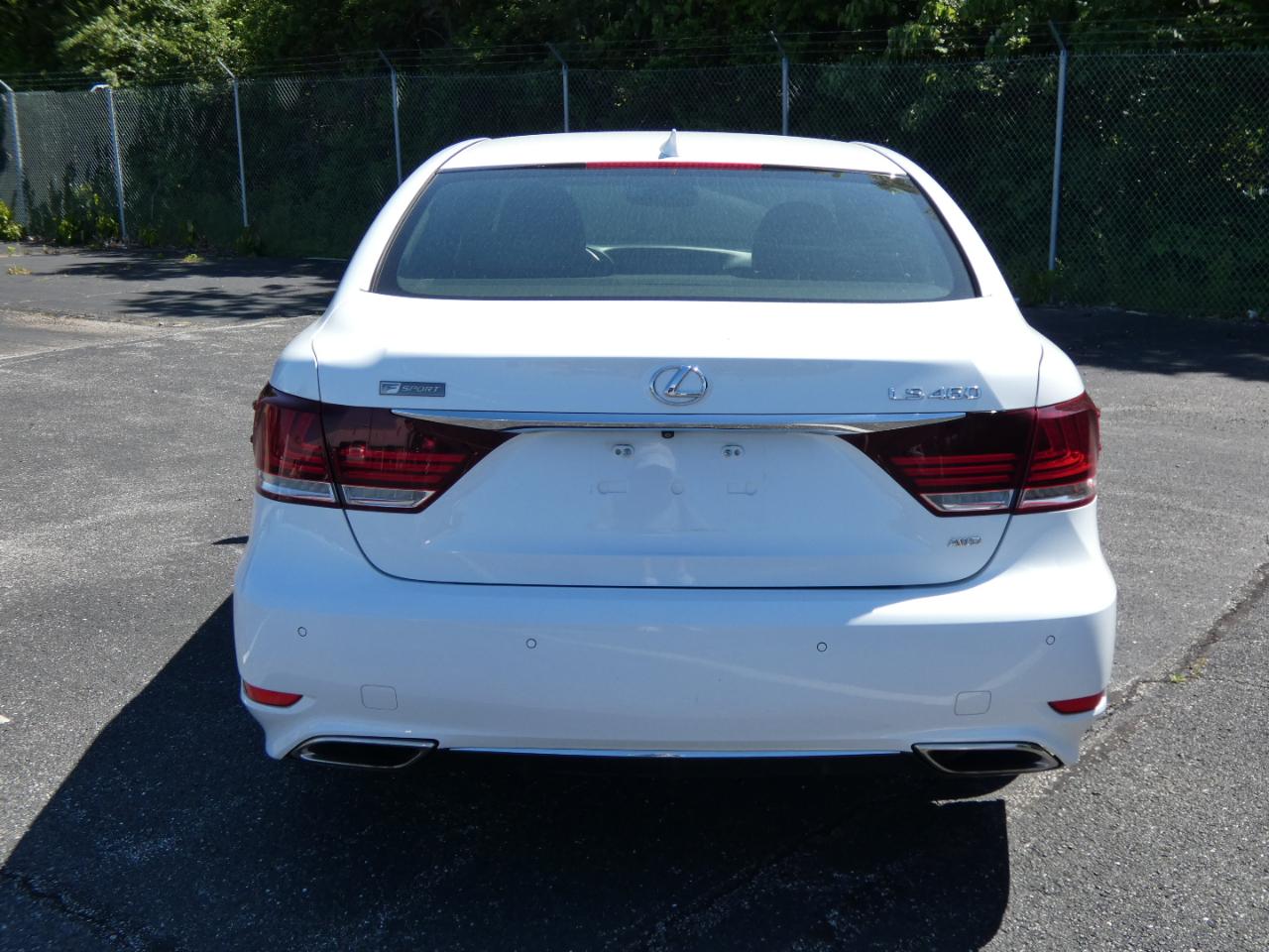 Lexus LS 460 4dr Sdn Crafted Line AWD 2015