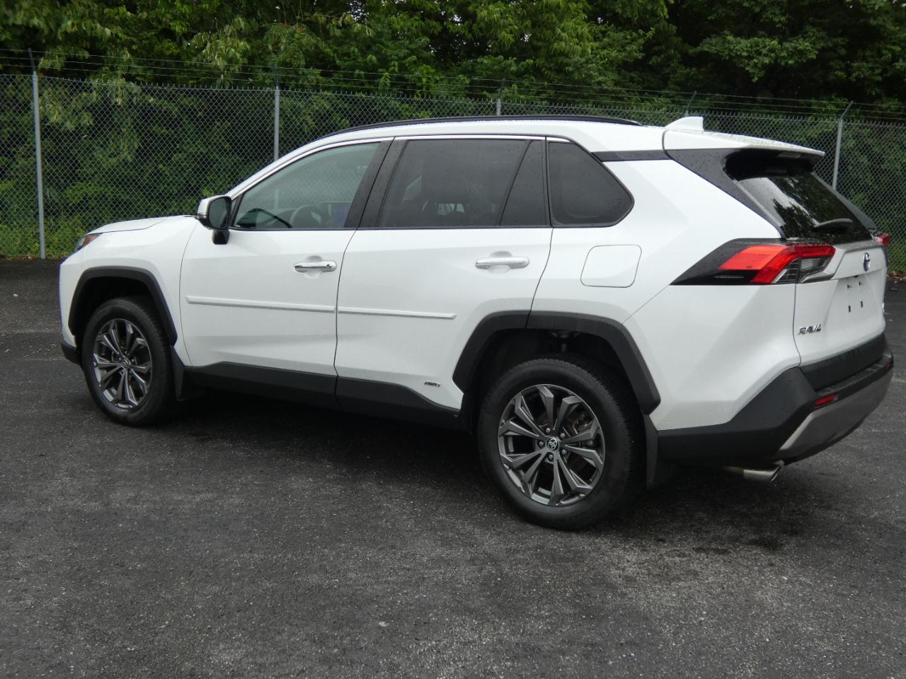 Toyota RAV4 Hybrid Limited AWD (Natl) 2023