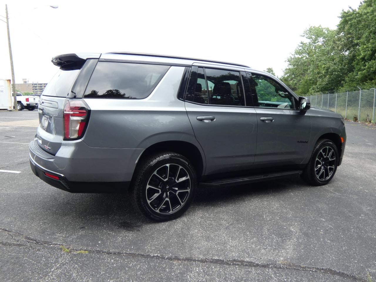Chevrolet Tahoe 4WD 4dr RST 2022
