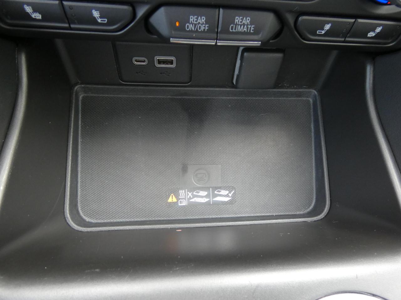 Chevrolet Tahoe 4WD 4dr RST 2022