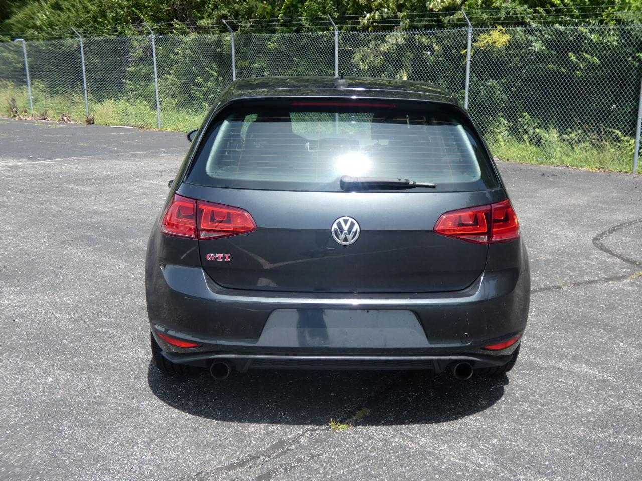 Volkswagen Golf GTI 2.0T 4-Door Autobahn Manual 2017