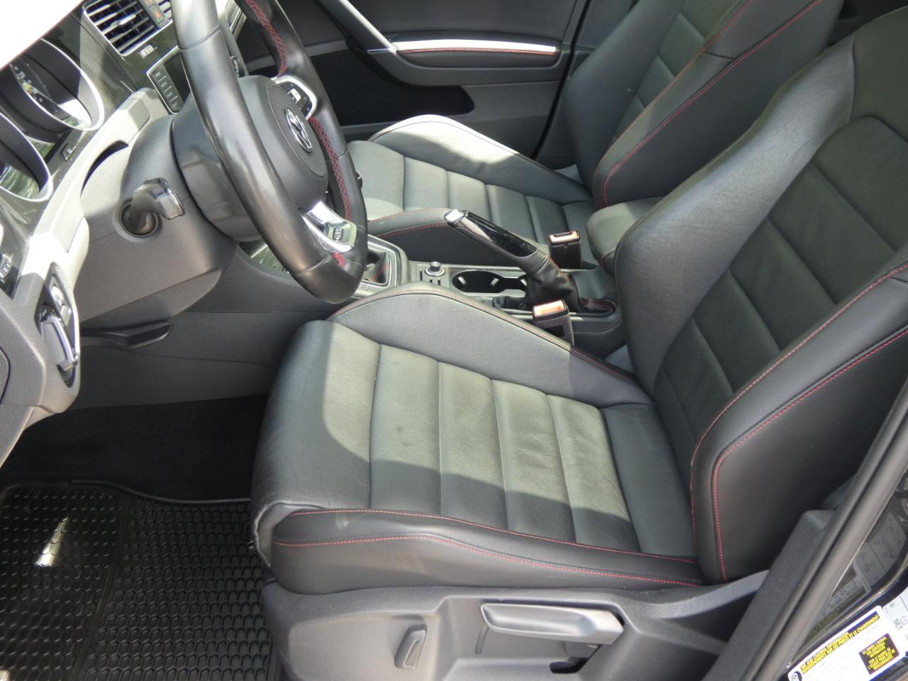 Volkswagen Golf GTI 2.0T 4-Door Autobahn Manual 2017