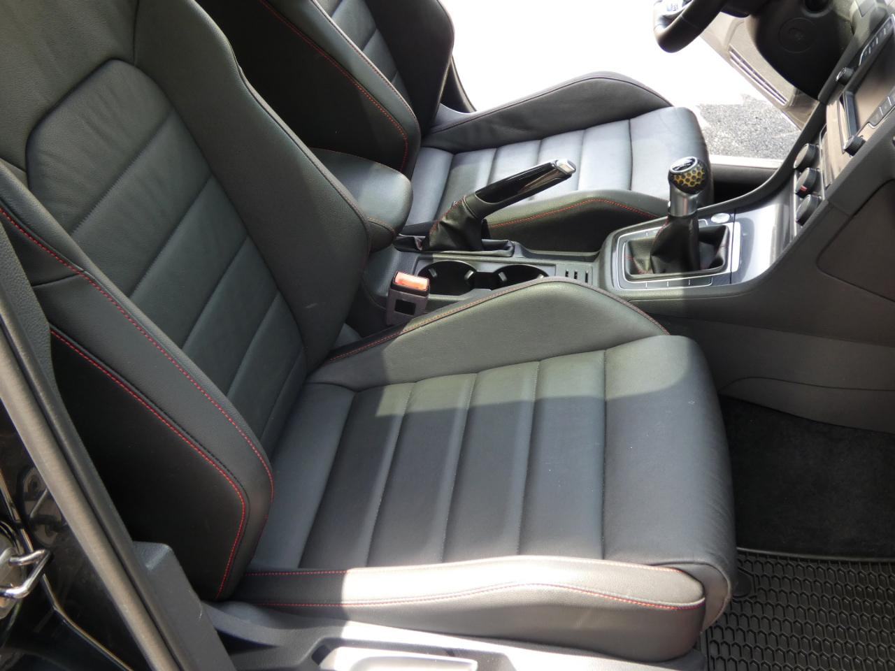 Volkswagen Golf GTI 2.0T 4-Door Autobahn Manual 2017