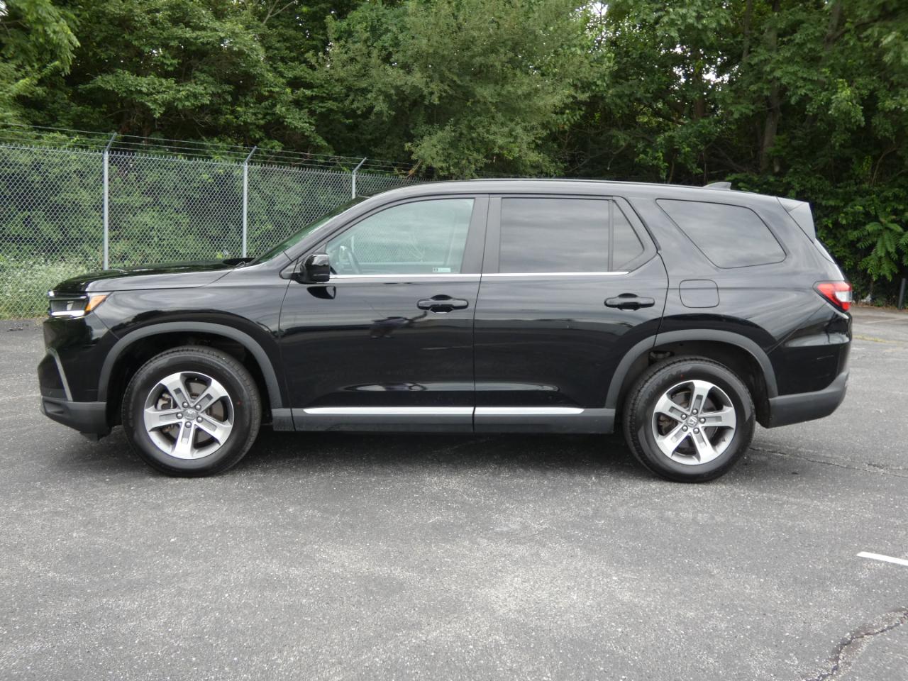 Honda Pilot EX-L 7 Passenger AWD 2023