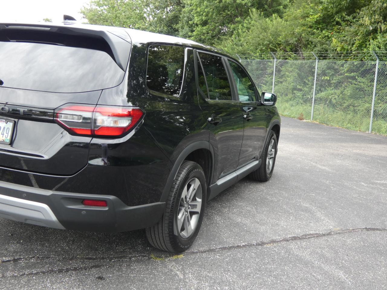 Honda Pilot EX-L 7 Passenger AWD 2023
