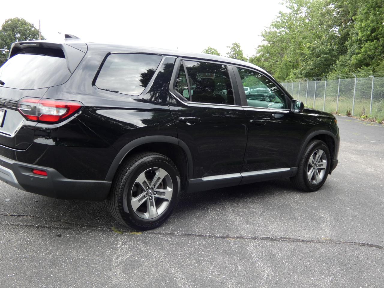 Honda Pilot EX-L 7 Passenger AWD 2023