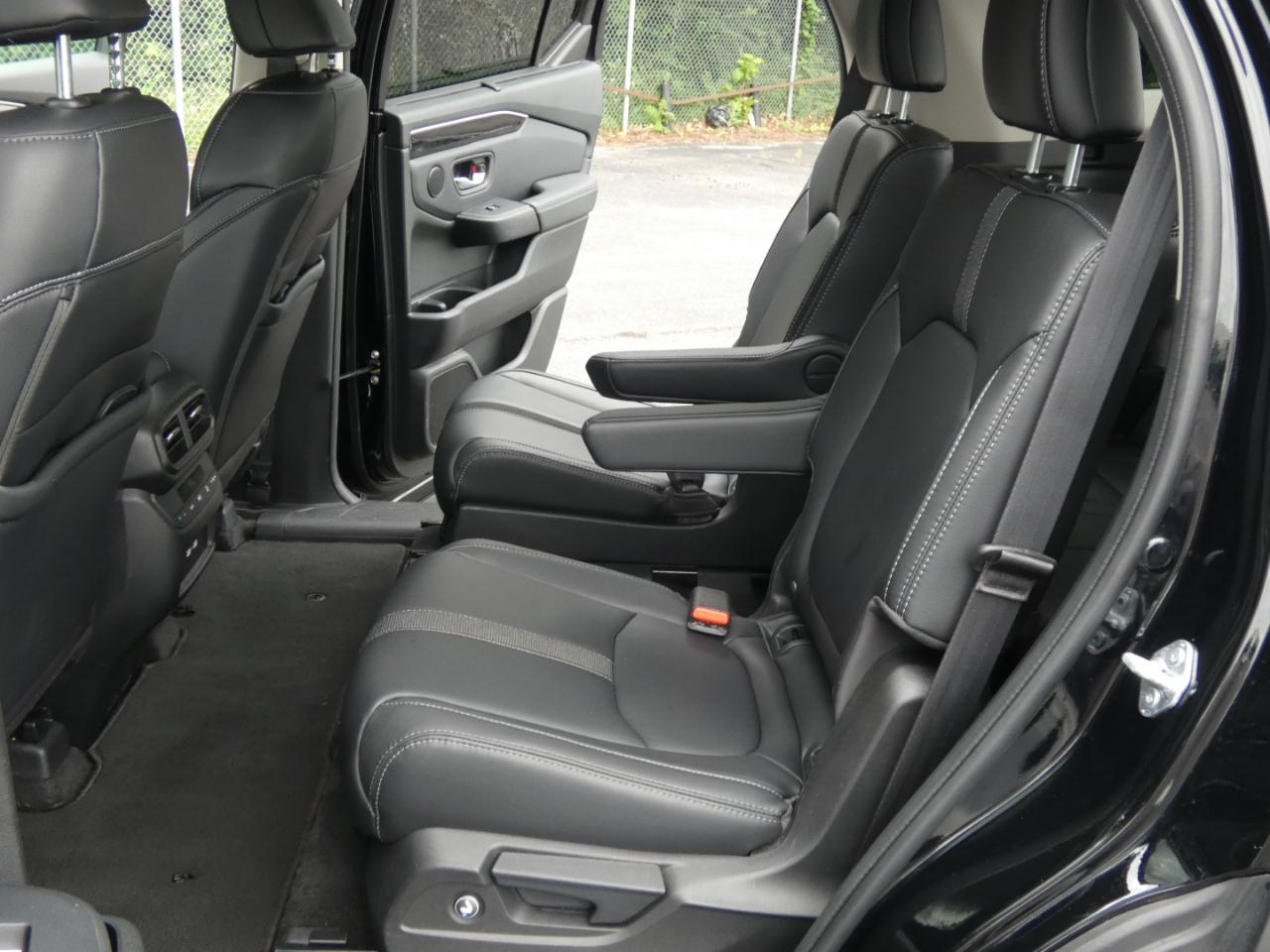 Honda Pilot EX-L 7 Passenger AWD 2023