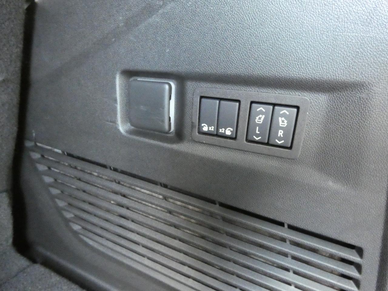 GMC Yukon 4WD 4dr Denali 2024
