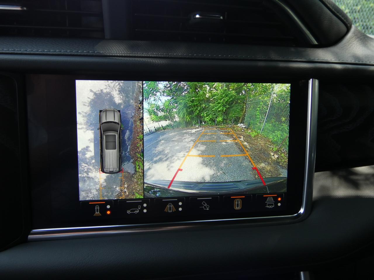 GMC Yukon 4WD 4dr Denali 2024