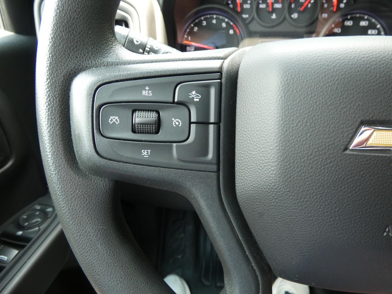 Chevrolet Silverado 1500 4WD Crew Cab 147" Work Truck 2022