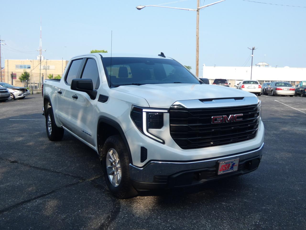 GMC Sierra 1500 4WD Crew Cab 147" Pro 2022